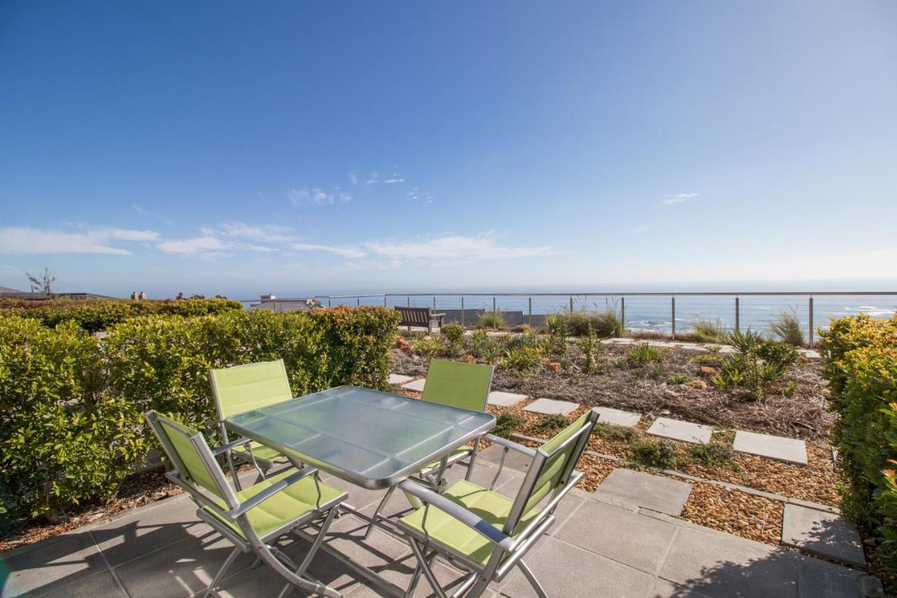 Camps Bay One Bedroom Apartment - Luxury Stay With Sea Viea Kaapstad Buitenkant foto